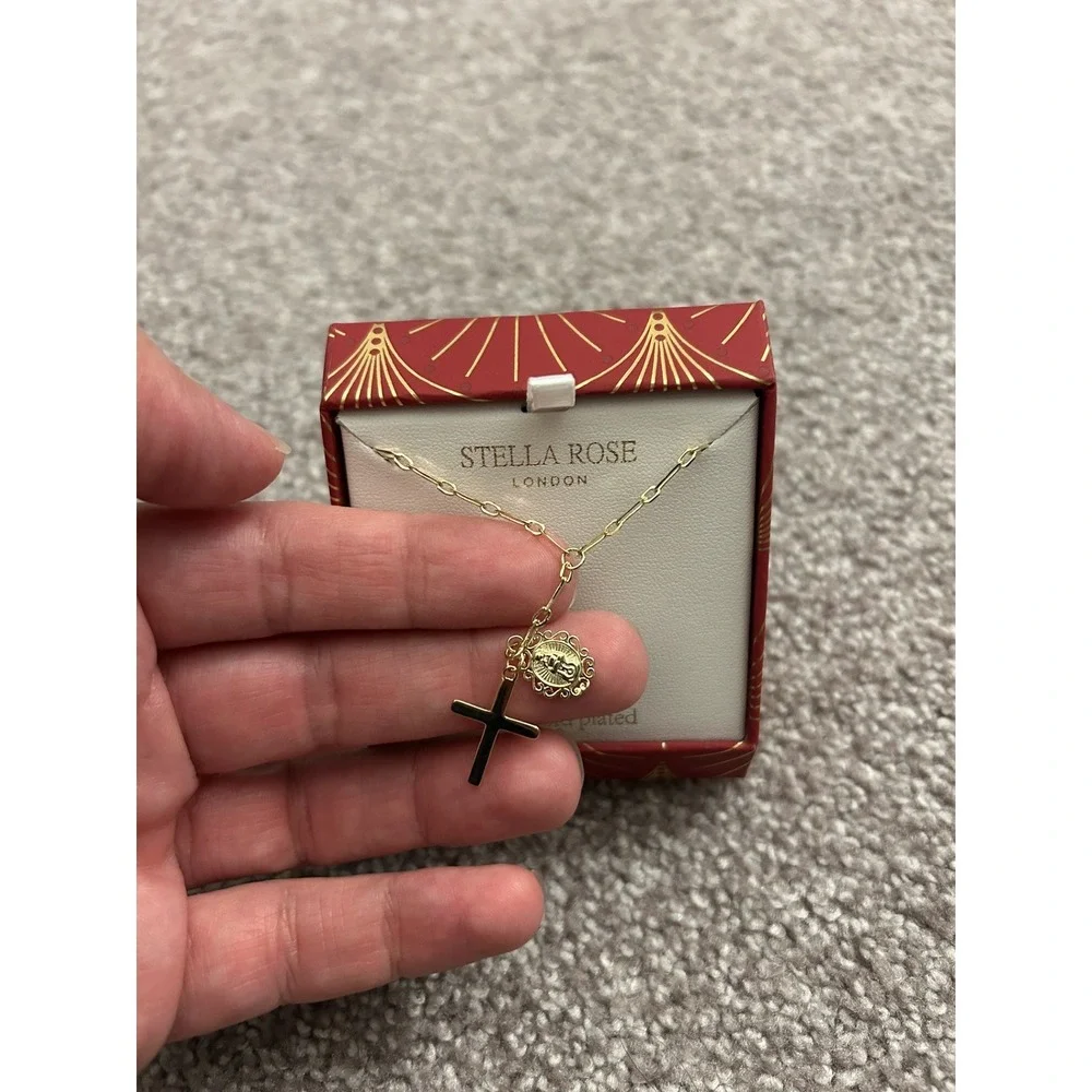 Stella Rose London fine gold